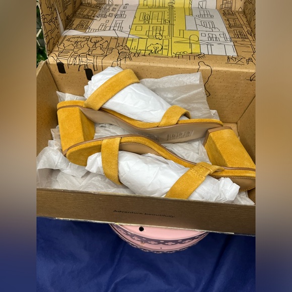 Soludos marigold strap block heel! Size 8🔥 NEW IN BOX🔥 - Picture 6 of 15